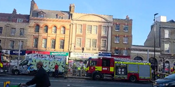 Firefighters deal with Whitechapel shop fire 784_Wh fire.jpg